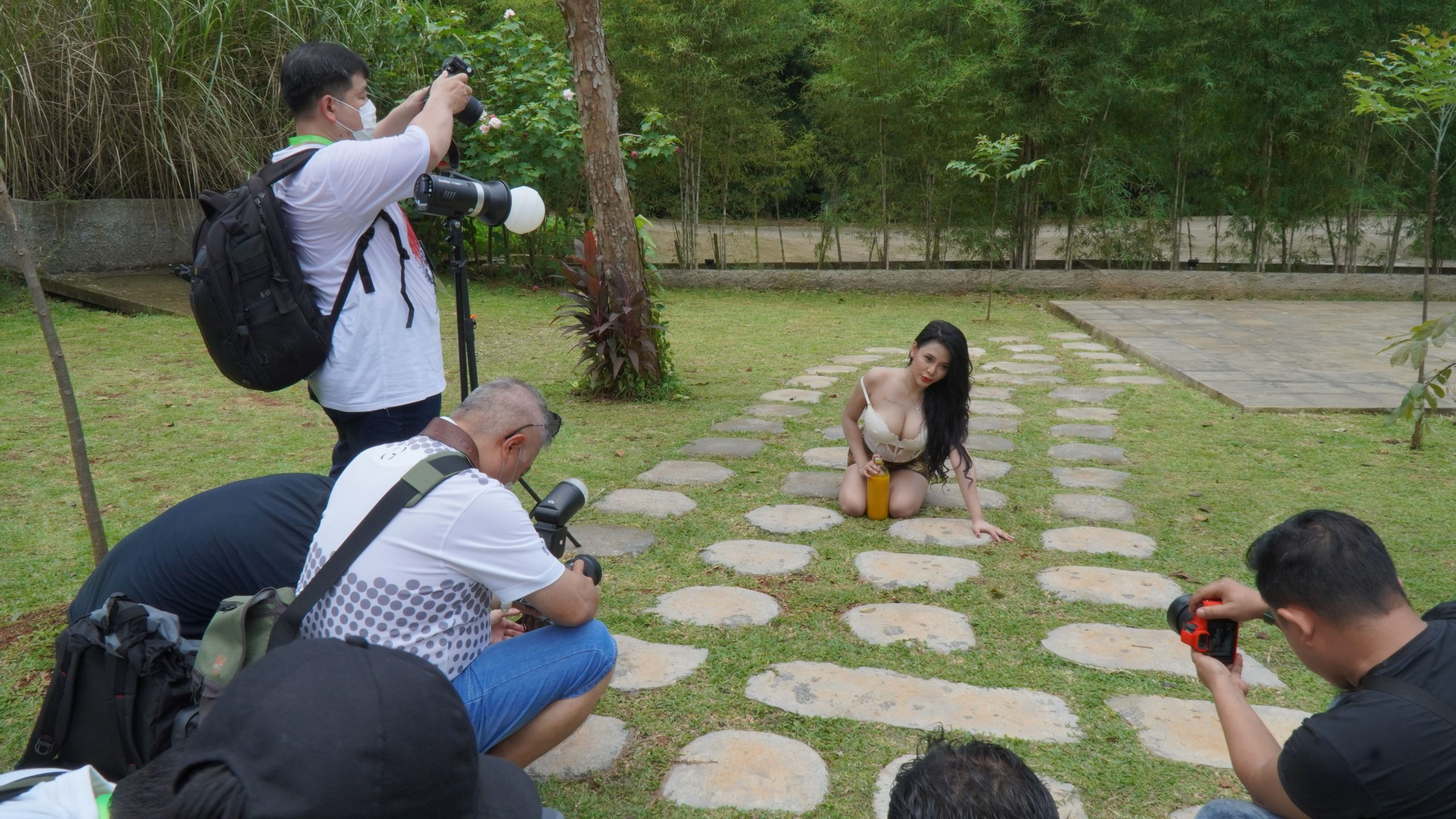 CACA model Misspopular pada event Photocompetitions di Jakarta Escape