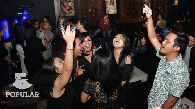 Black Friday Party Popular: Nuansa Hitam Bergairah di Akhir Pekan!