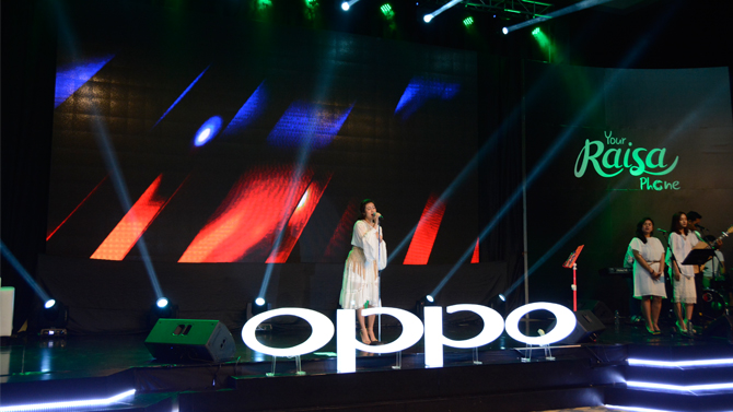 Tampil Klasik Nan Cantik OPPO F1s Raisa Curi Hati Penggila Gadget!