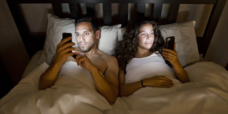 Terungkap, Inilah Media Sosial yang Paling Sering Digunakan untuk Selingkuh!