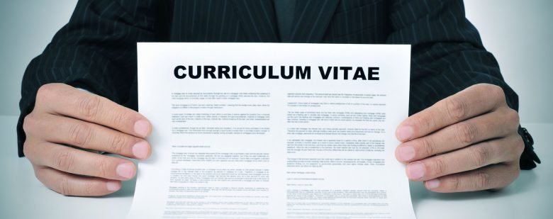membuat CV