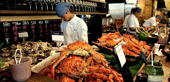 Harus Coba, Tempat Wisata Kuliner di 5 Negara Ini Adalah Surganya Pencinta Seafood!