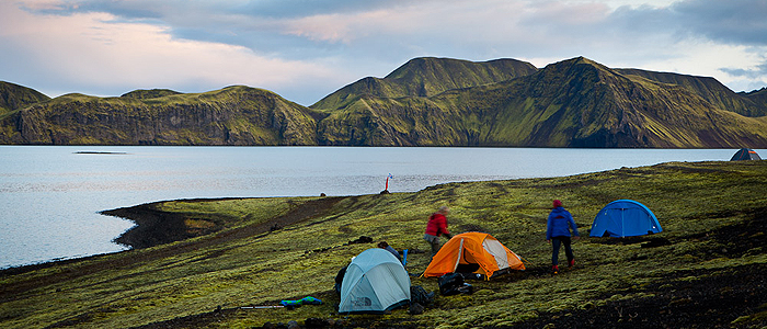 Punya Pemandangan Alam yang Terindah, Inilah 5 Tempat Camping Terbaik di Dunia!