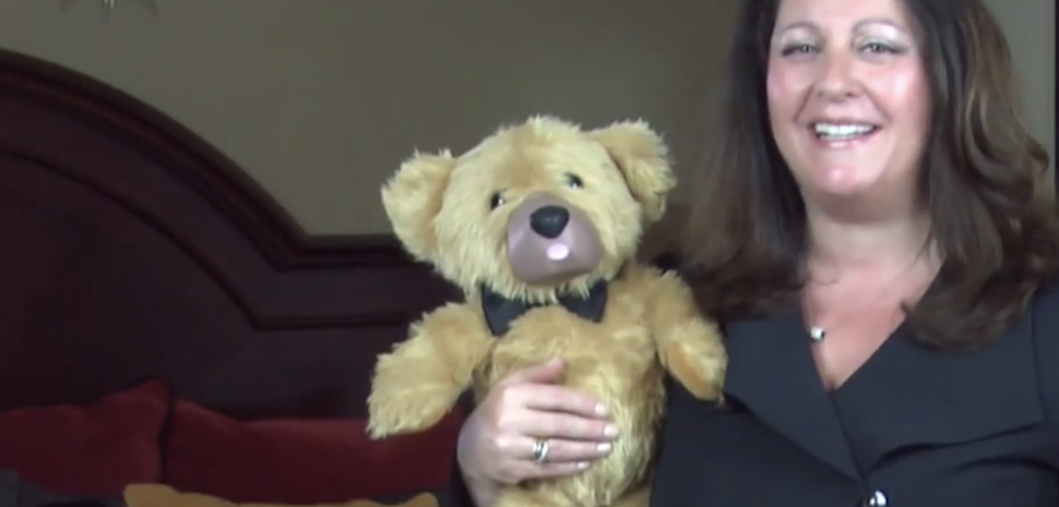 Hah, Ada Vibrator Berbentuk Teddy Bear yang Berikan Sensasi Seks Oral Luar Biasa!