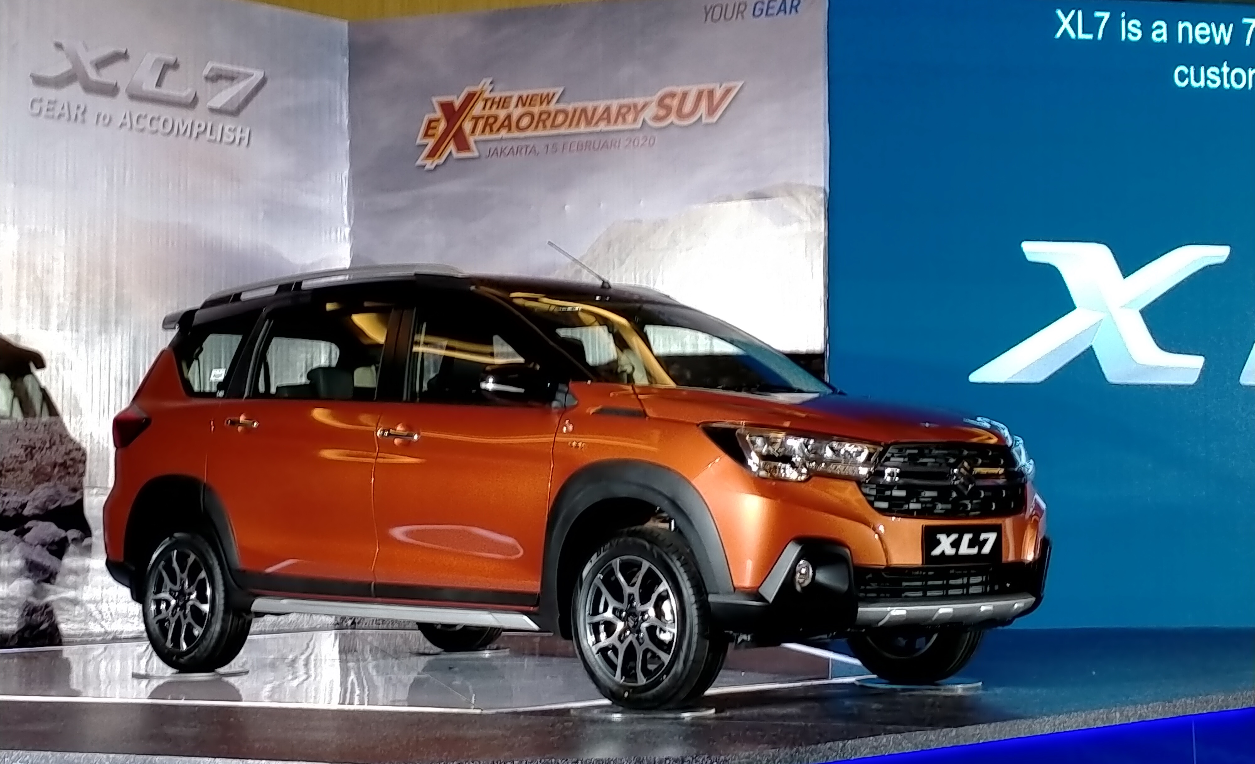 "The New Extraordinary SUV" Suzuki XL7 Resmi Mengaspal di Ranah Global ...